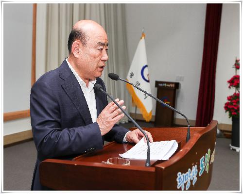 정현복 시장, 4월 정례조회에서 봄철 미세먼지 대책 적극 추진 당부