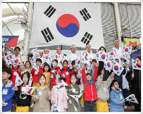 정 시장, 광양 4·1 독립만세운동 100주년 재현행사 참석